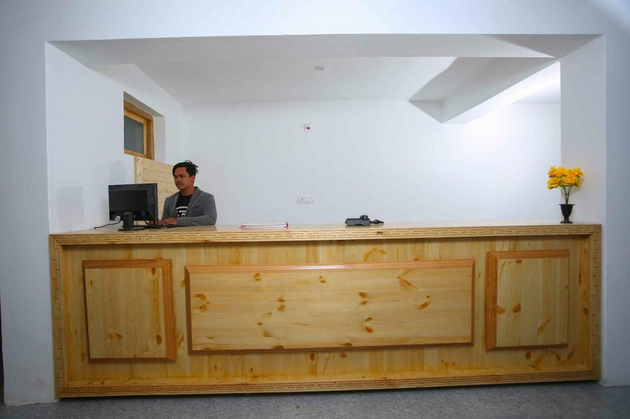 Hunder Residency Hotel เลห์ ภายนอก รูปภาพ